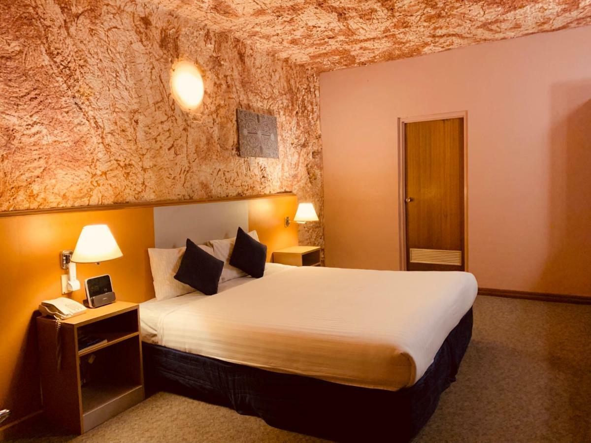 Desert Cave Hotel Coober Pedy Exterior photo