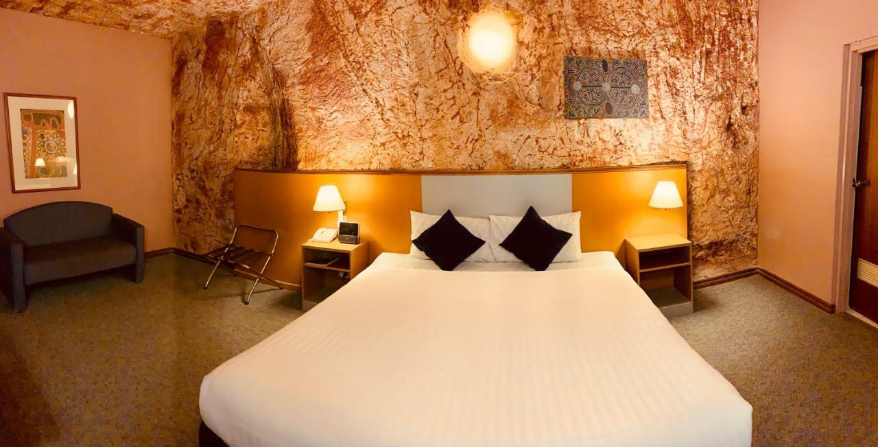 Desert Cave Hotel Coober Pedy Exterior photo