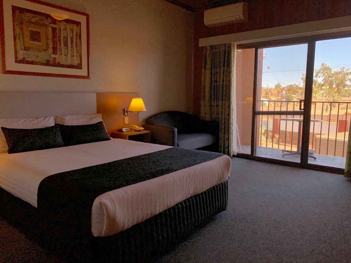 Desert Cave Hotel Coober Pedy Exterior photo